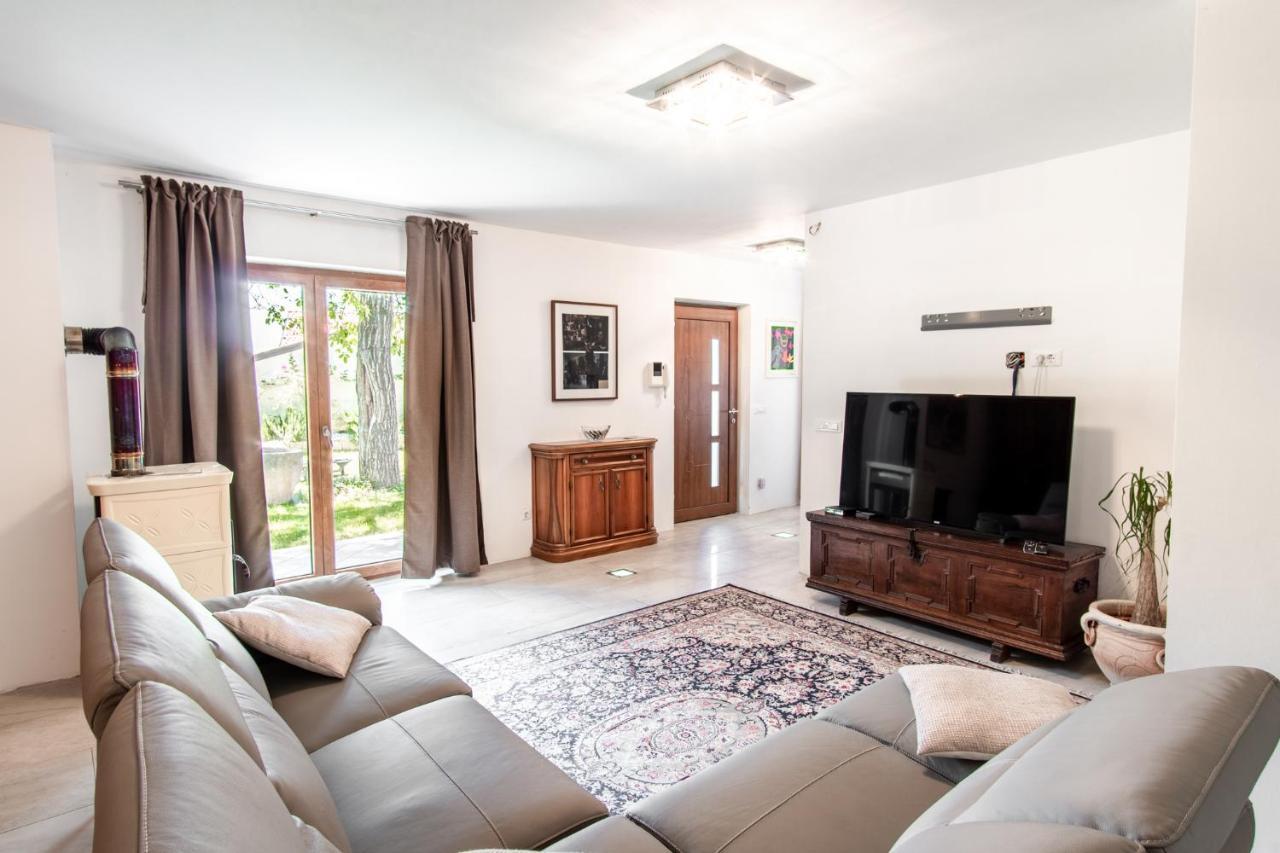 Villa Hermes Art Dutovlje Exteriér fotografie